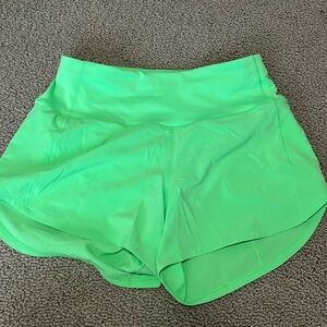 Lululemon high rise speed up shorts 4 inch | size 4